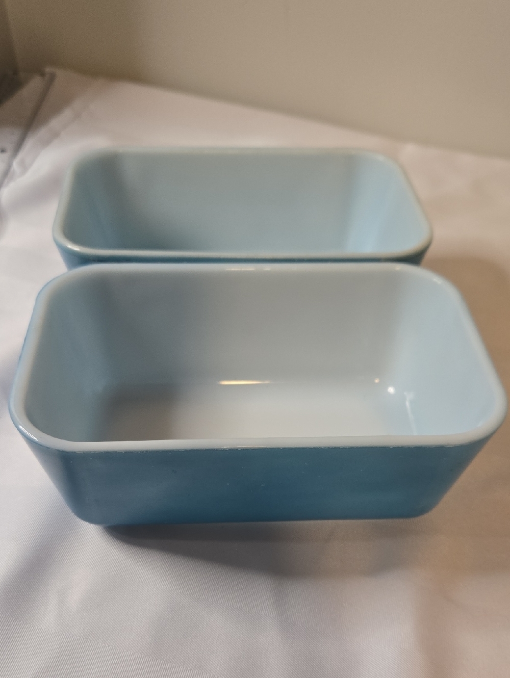 Light Blue Pyrex Ceramic Baking Dishes - Set of 2